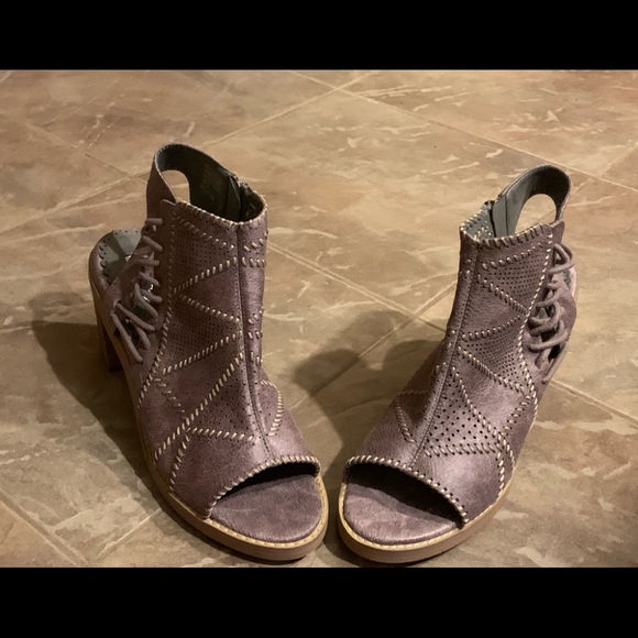 Not Rated Sandals - Not Rated Block Heel Sandal | New without box! - Picture 4 of 11